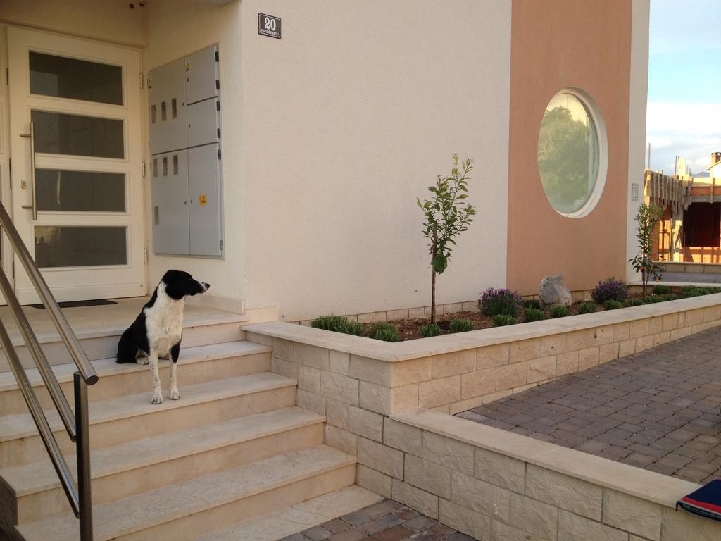 Apartments Klementina พอสติรา ห้อง รูปภาพ